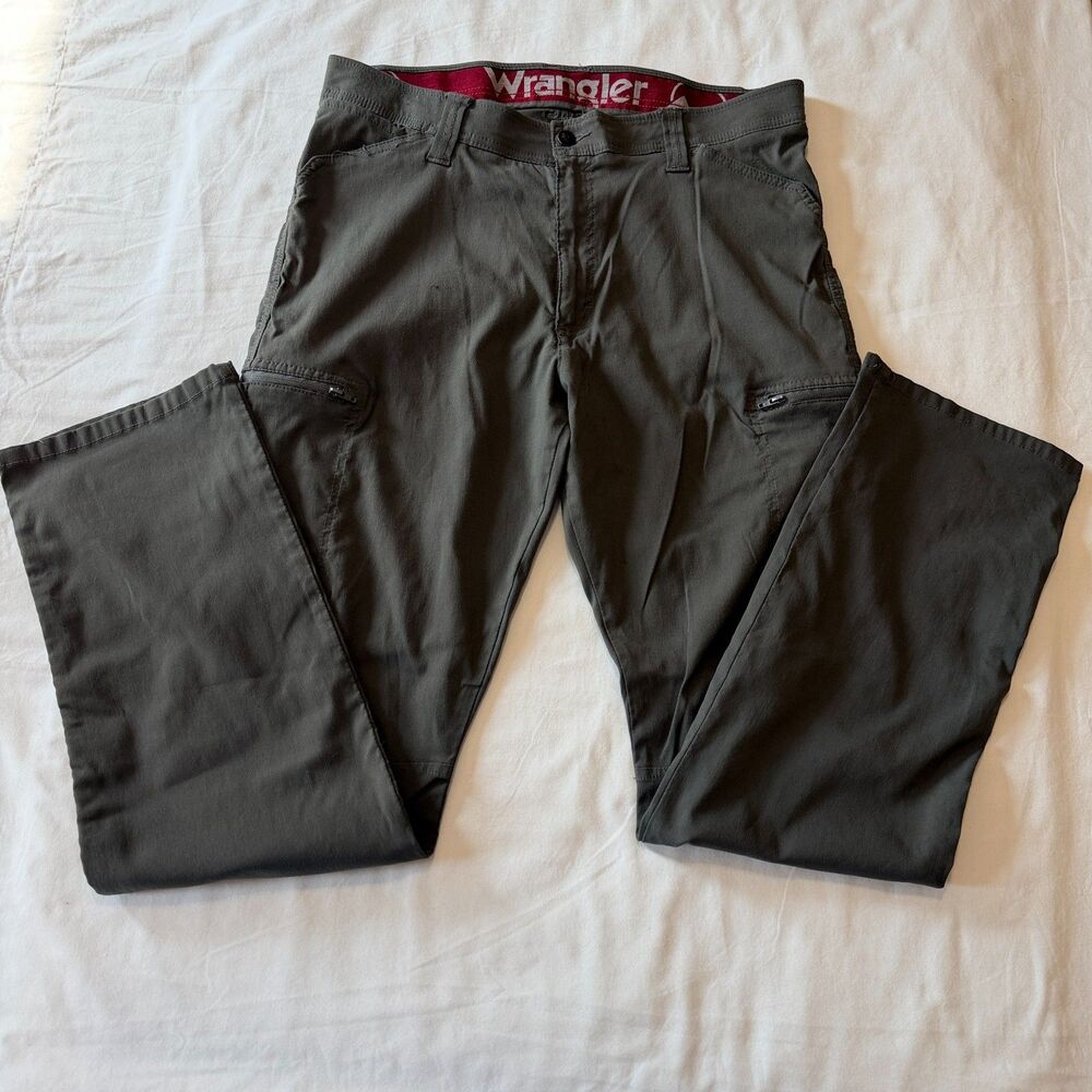 Wrangler ATG Mens Outdoor Cargo Pants Nylon Stretch Olive Green Gray 34x32